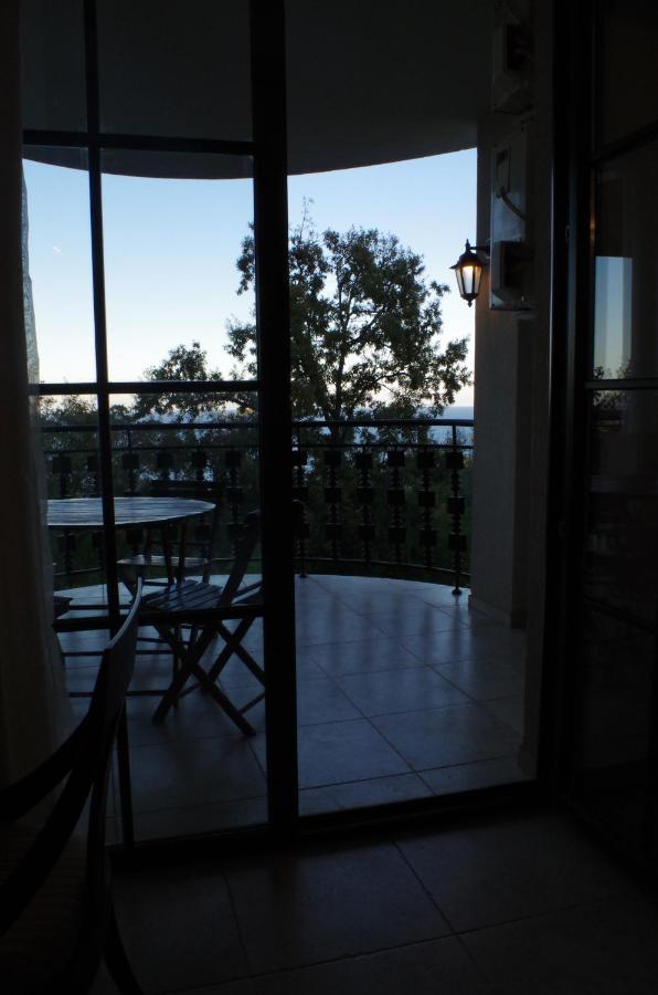 Beautiful 1St-Line Seaview Private Appartement In The Cliff Resort Obzor Exterior foto